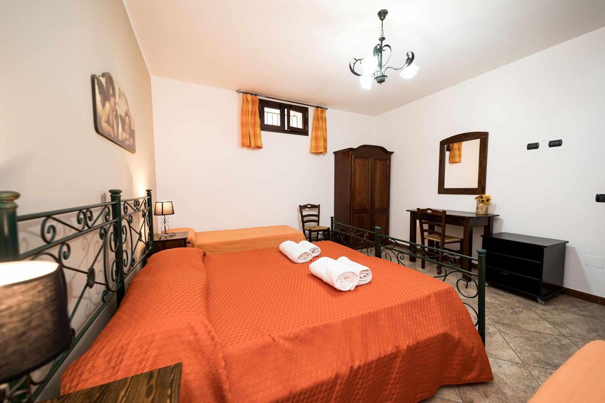 Villa Claudia By Vivimy Parabita Eksteriør billede